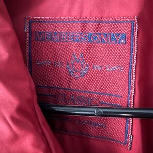 MEMBERS ONLY Authentic 80s vintage men’s jacket blue with red accents sz 44